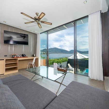 Indochine Resort And Villas - Sha Extra Plus Patong Εξωτερικό φωτογραφία A living room at the hotel