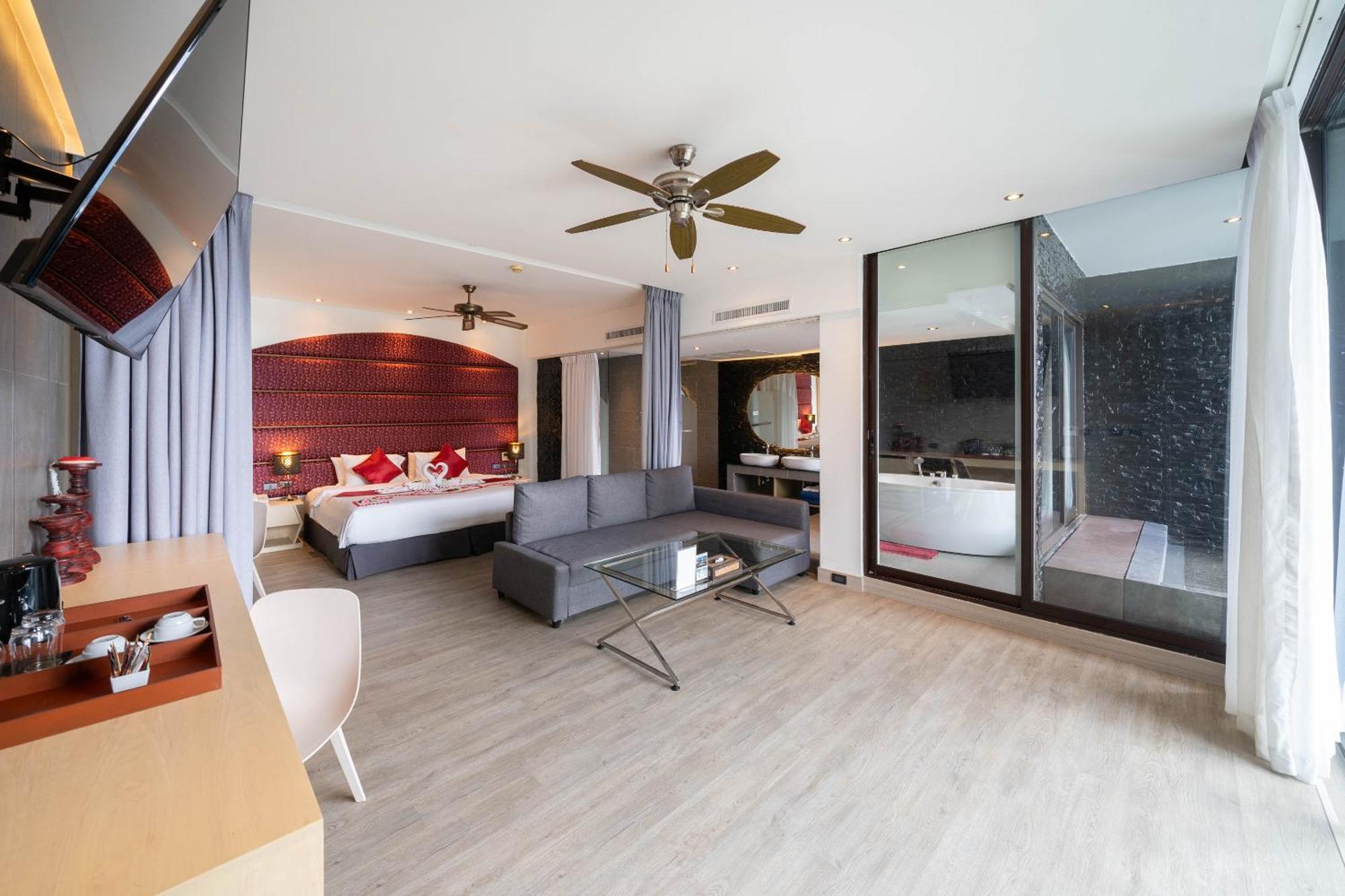 Indochine Resort And Villas - Sha Extra Plus Patong Εξωτερικό φωτογραφία Suite